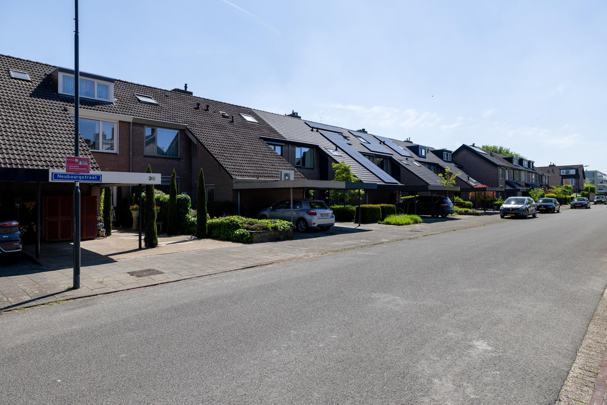 Neubourgstraat 30 